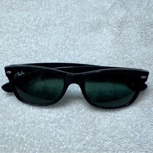 Rayban sunglasses New Wayfarer 901 original.